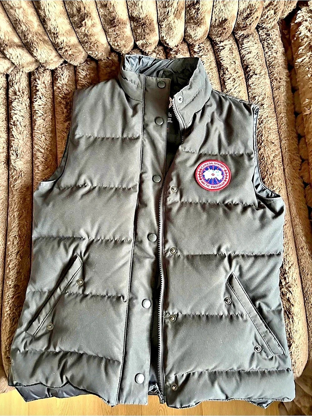 Canada Goose Freestyle Vest Puffer Vest in Black Size Small
